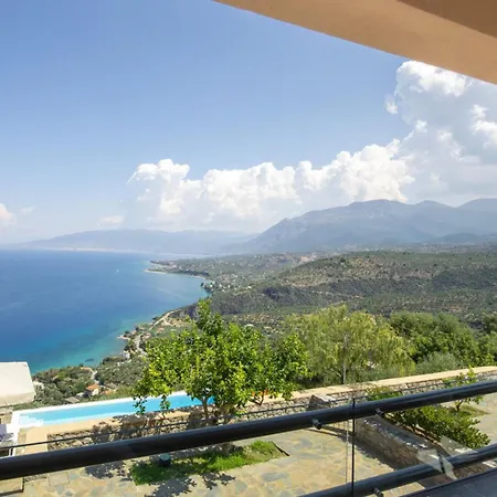 Stunning Messinia - Platinum Private Pool Sea View - Private Pool & Sea Views Kalamata