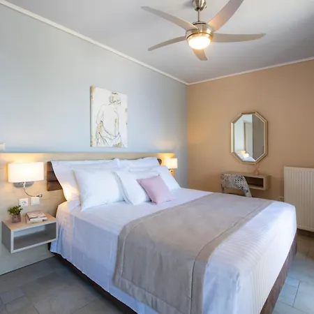 Stunning Messinia - Platinum Private Pool Sea View - Private Pool & Sea Views